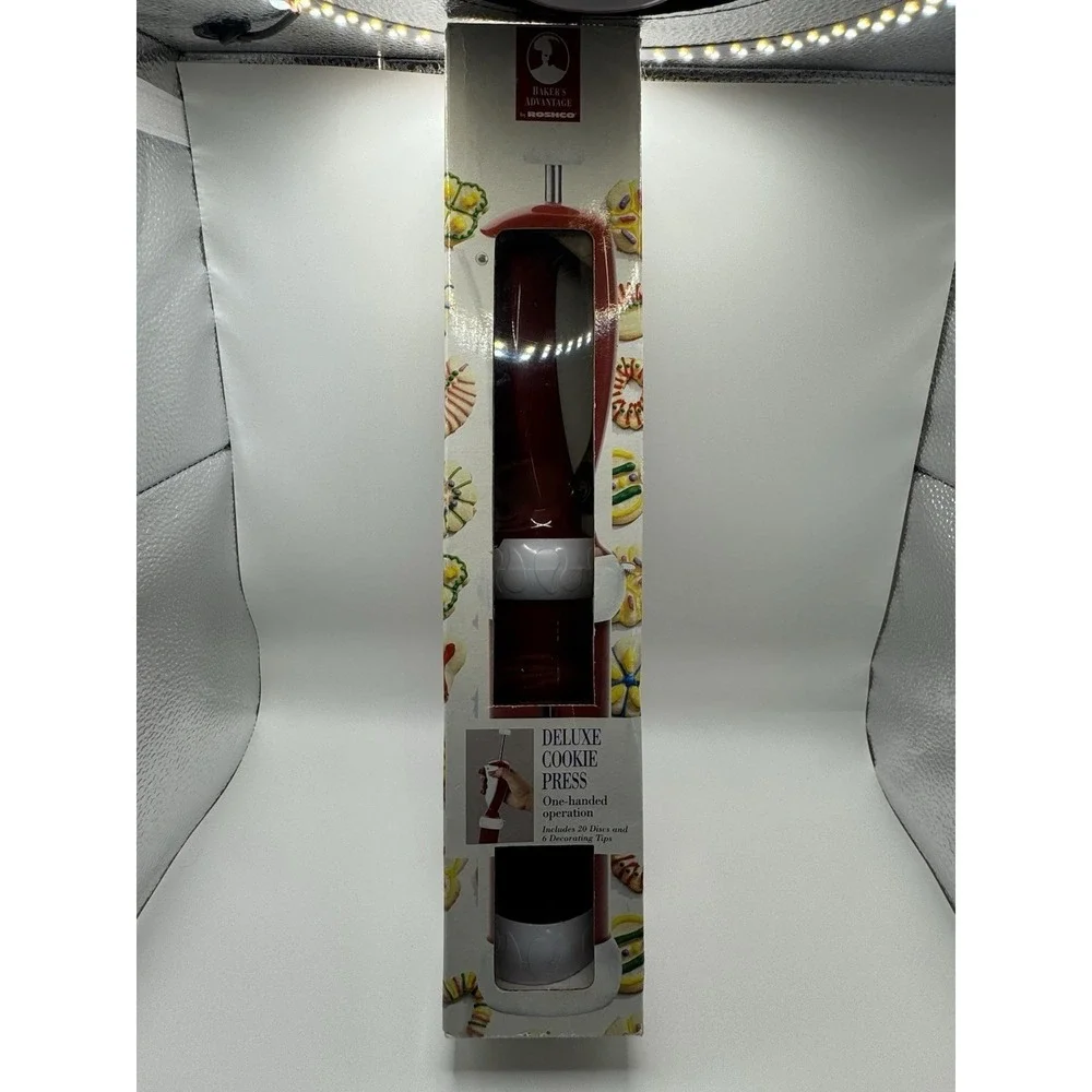 Deluxe Cookie Press One-Handed Baker's Advantage by Rosheco 27pc Red White